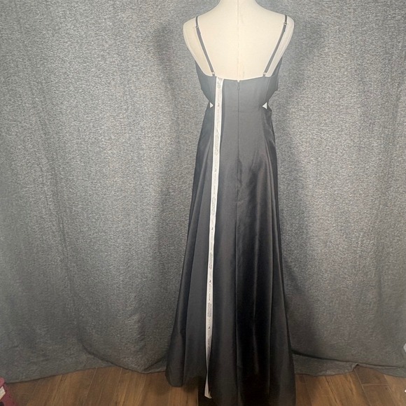 Alfred Sung Black Cutout Back Maxi Gown Formal Evening Dress Size 4 - Picture 6 of 13